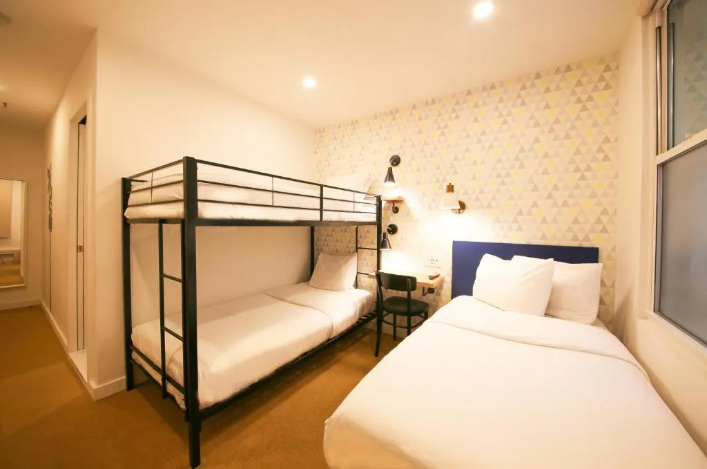 Triple Room – Manhattan Broadway Hotel