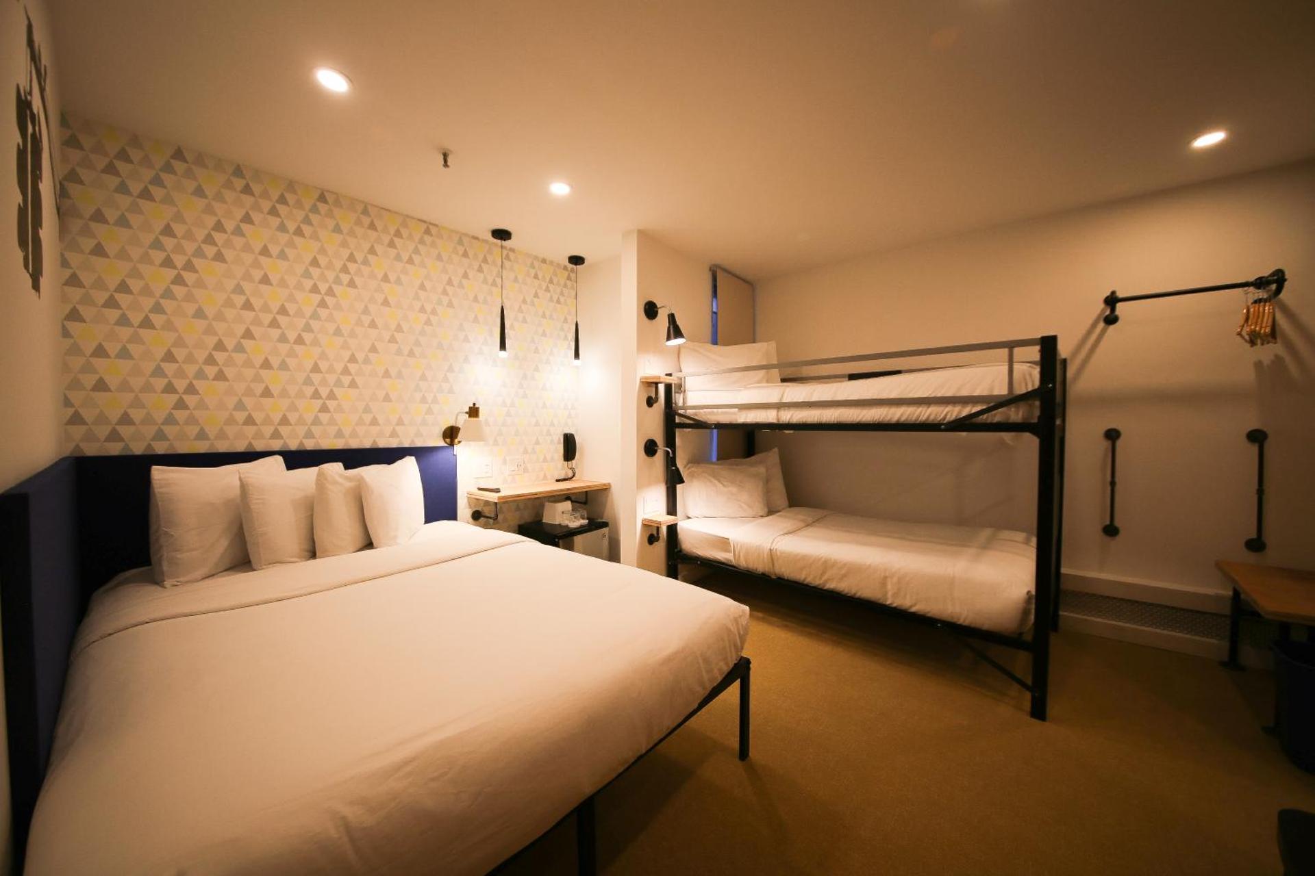 Manhattan Broadway Hotel