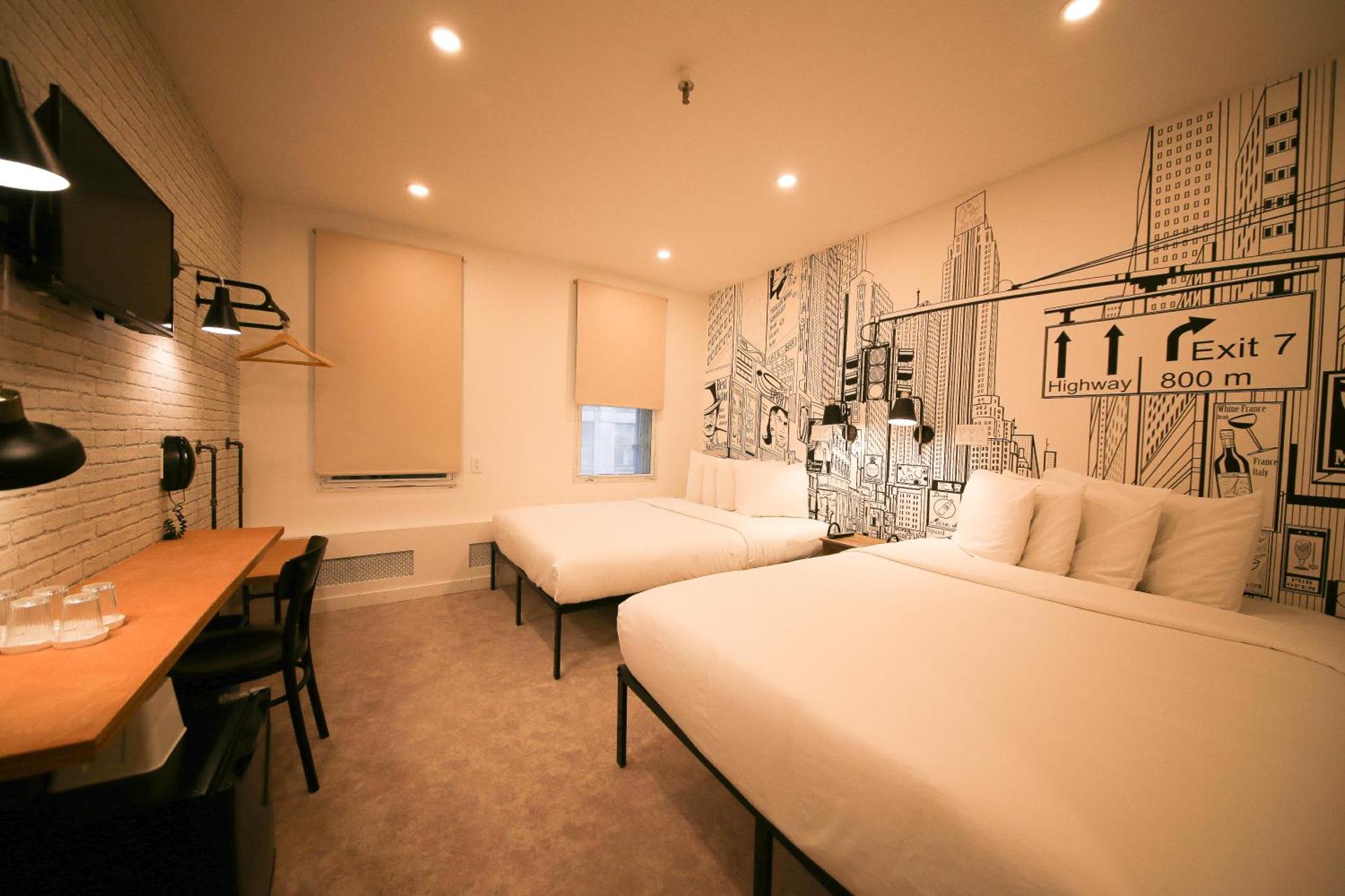 Manhattan Broadway Hotel