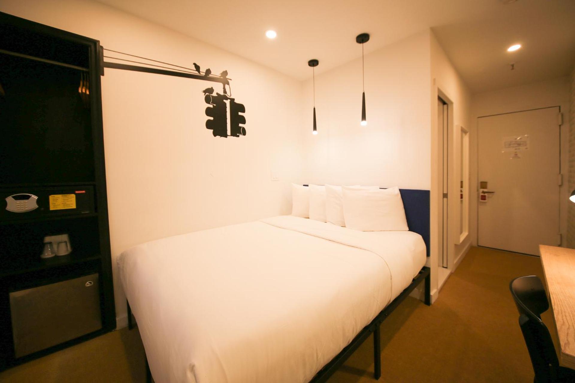 Manhattan Broadway Hotel